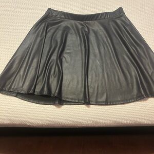 Forever 21 Black Mini Skirt